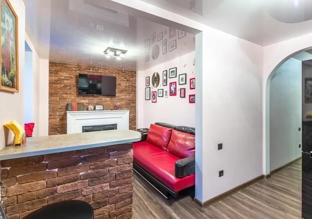 Апартаменты Apartments in the center of Minsk on Romanovskay Sloboda 10 Минск